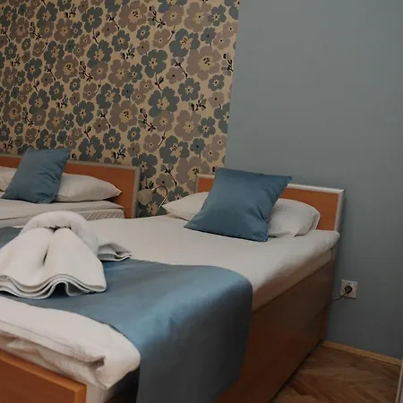 Garni Laguna Lux Nis