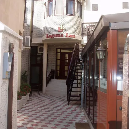 Garni Laguna Lux Guest house