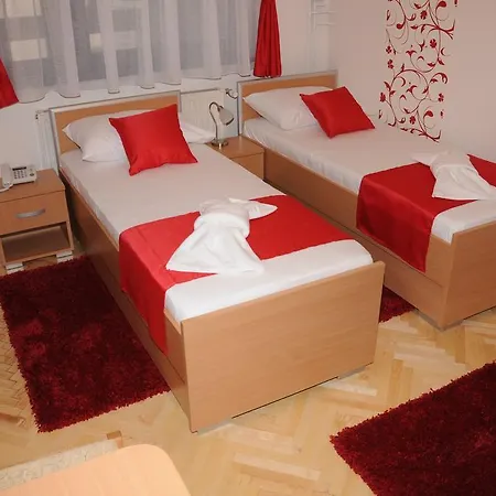 Garni Laguna Lux Guest house